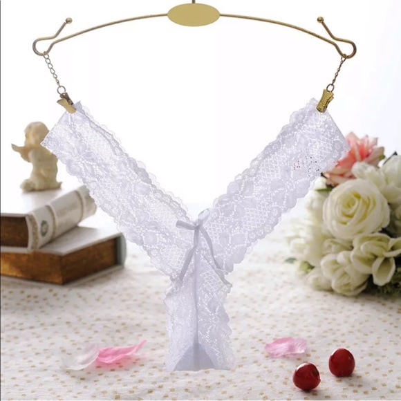 FREE w $20 Purchase Sexy Lace Dainty Thong Underwear - Picture 6 of 8